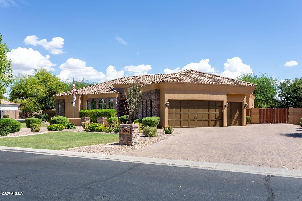 11243 E Elmhurst Dr., Chandler, AZ 85249
