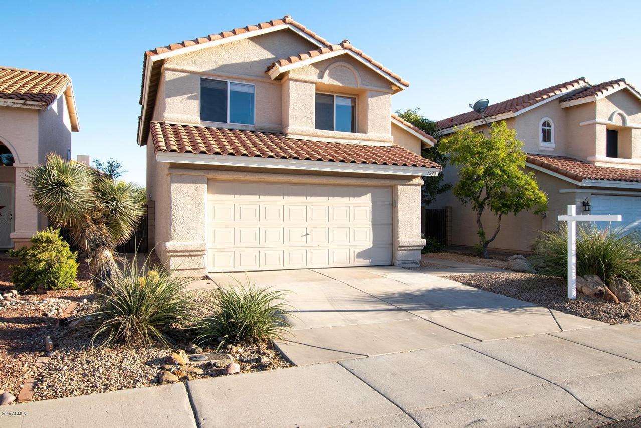 1233 E Angela Dr., Phoenix, AZ 85022