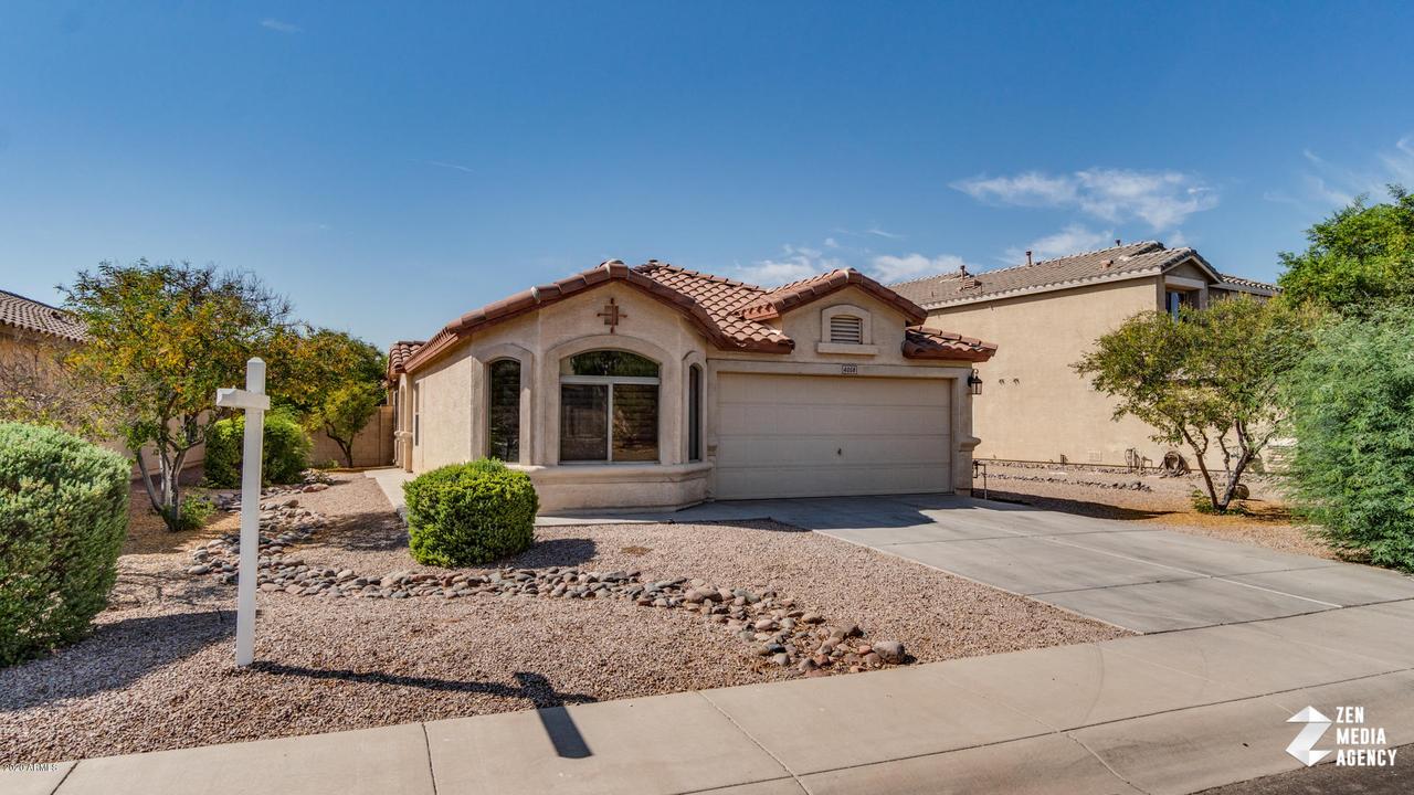 4058 E Copper Rd., San Tan Valley, AZ 85143