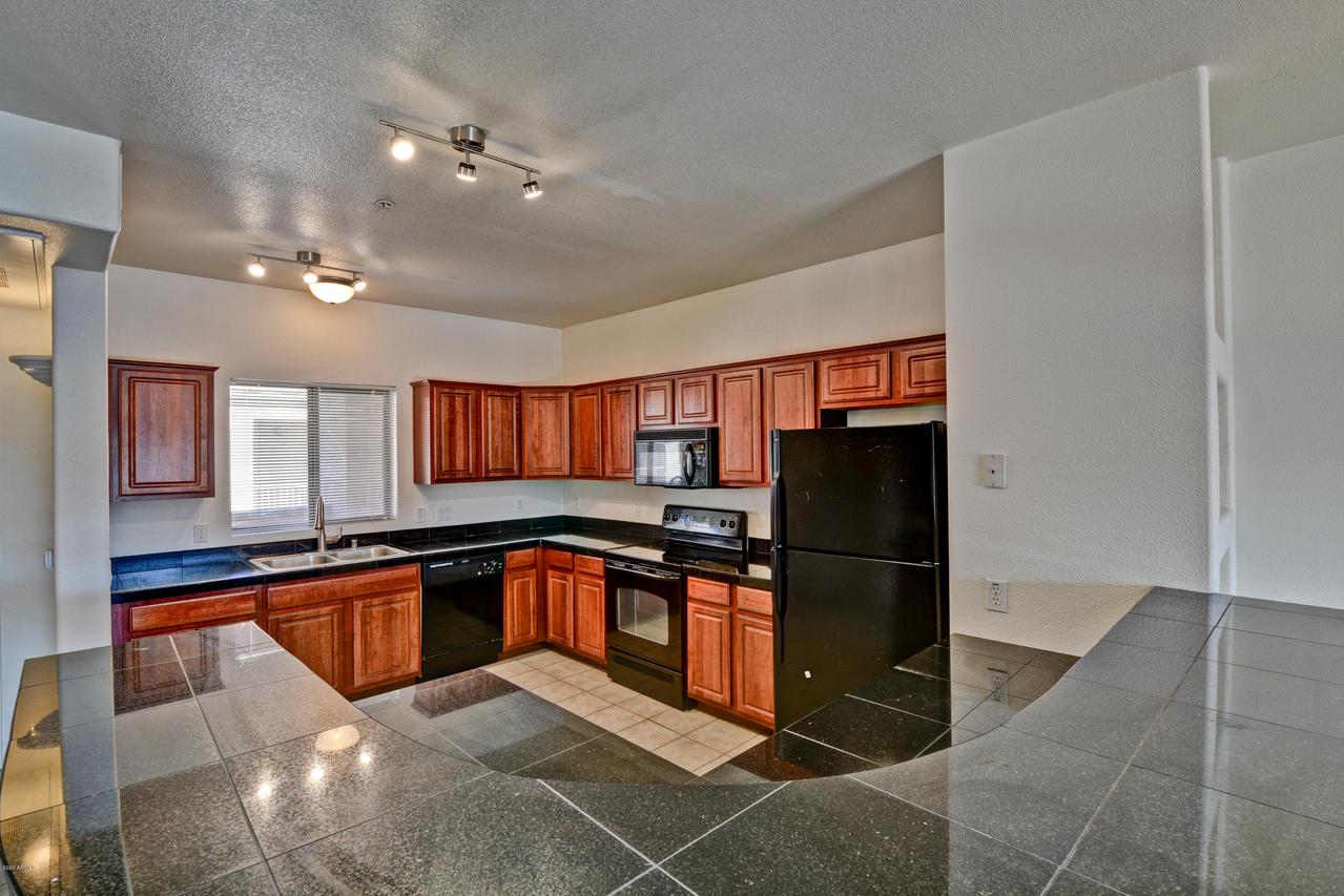 920 E Devonshire Ave. #4025, Phoenix, AZ 85014