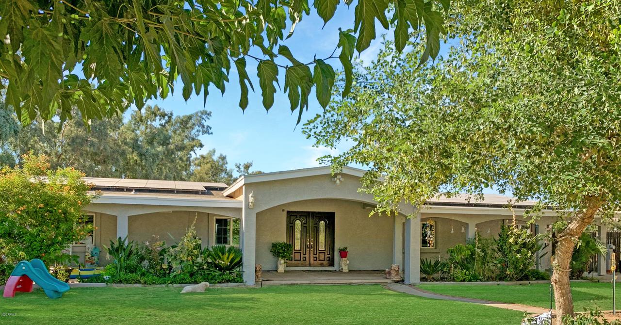 17246 W Rose Ln., Waddell, AZ 85355