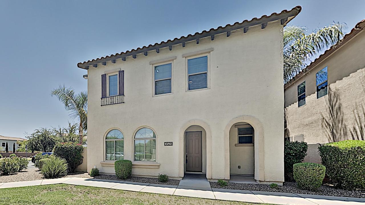 3529 S Seneca Way, Gilbert, AZ 85297