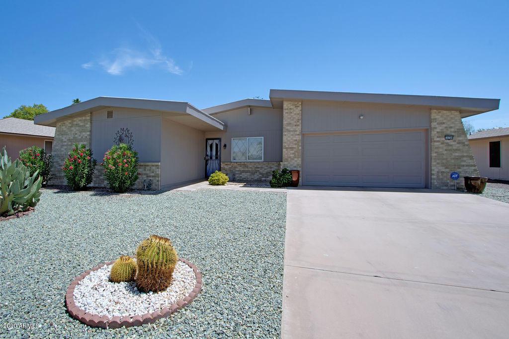 10709 W Garnette Dr., Sun City, AZ 85373
