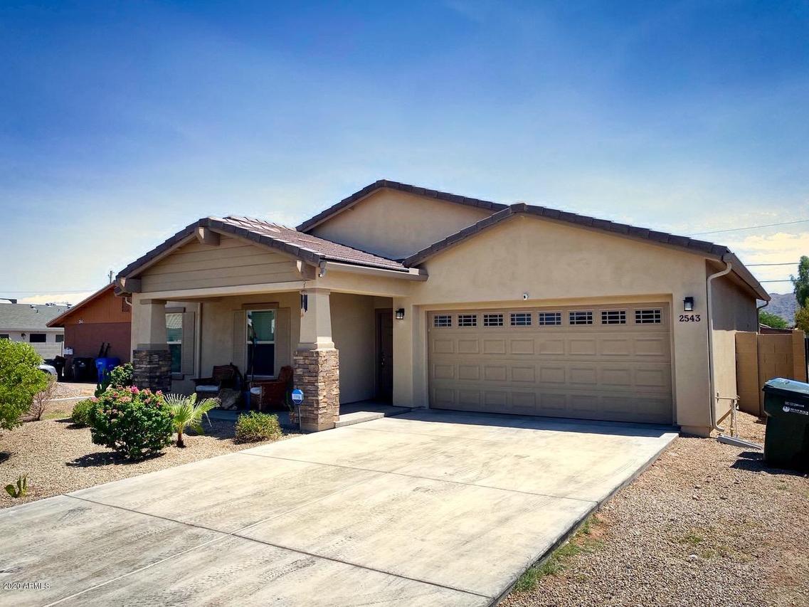2543 E Marguerite Ave., Phoenix, AZ 85040