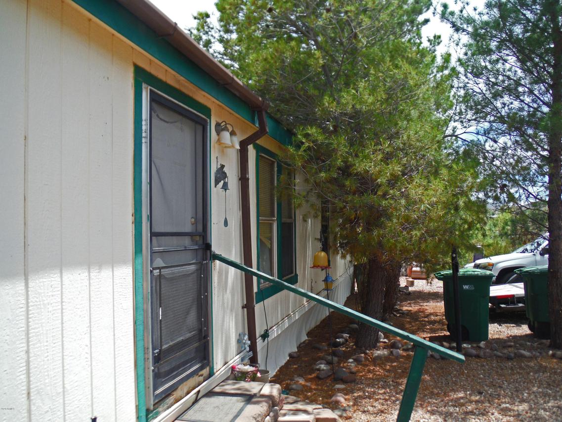 1301 N Saddleback Cir., Tombstone, AZ 85638