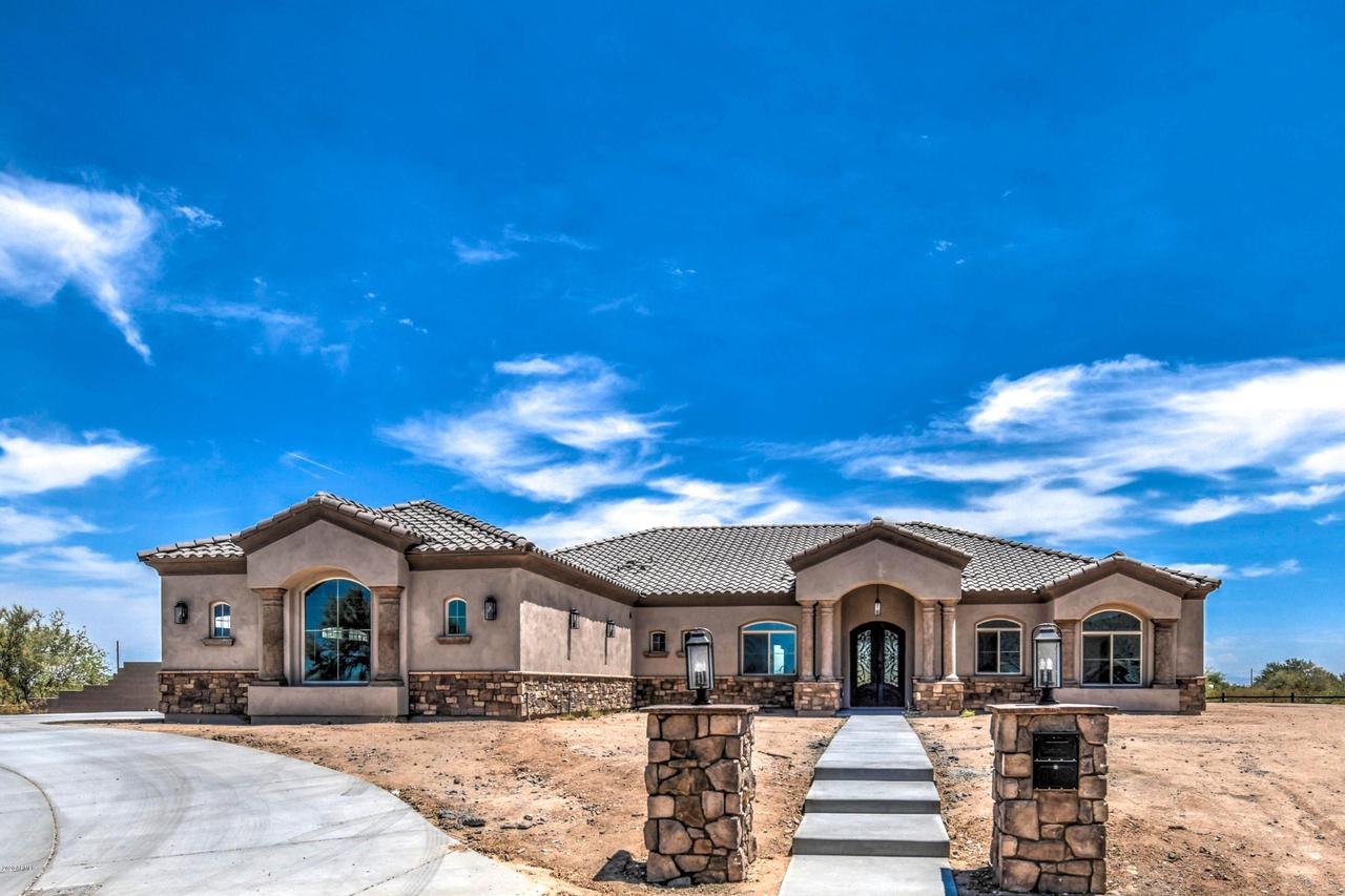 10756 W Prospector Dr., Queen Creek, AZ 85144