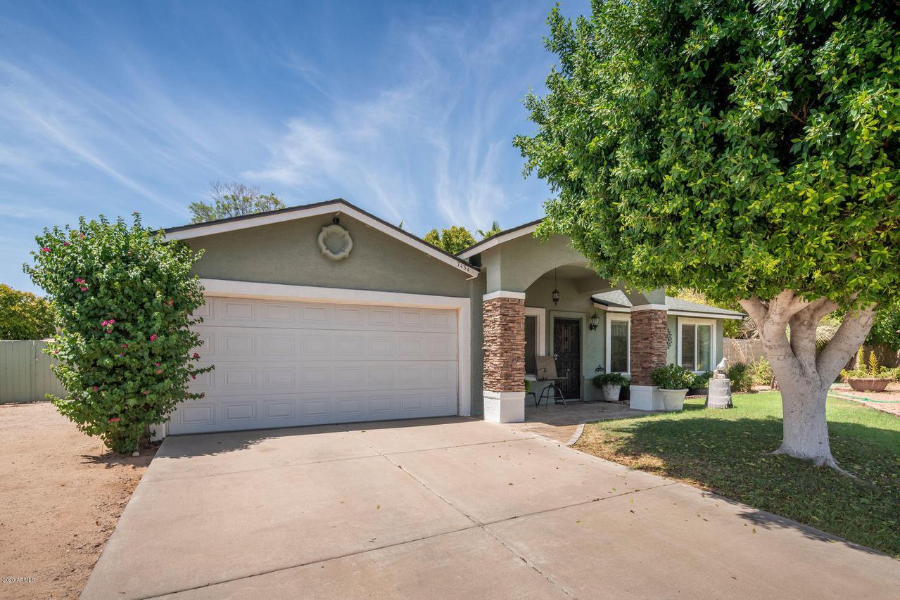 7434 E Halifax Cir., Mesa, AZ 85207