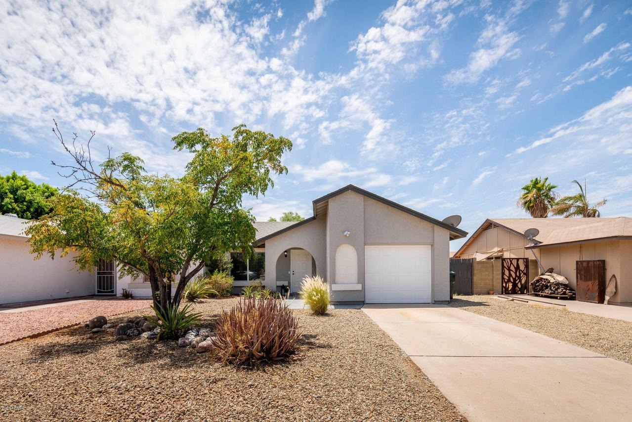 3037 W Monona Dr., Phoenix, AZ 85027