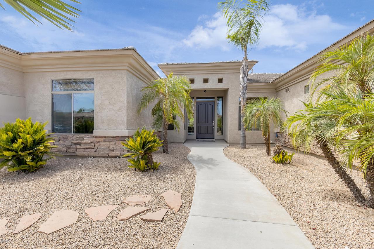 18025 W Oregon Ct., Litchfield Park, AZ 85340