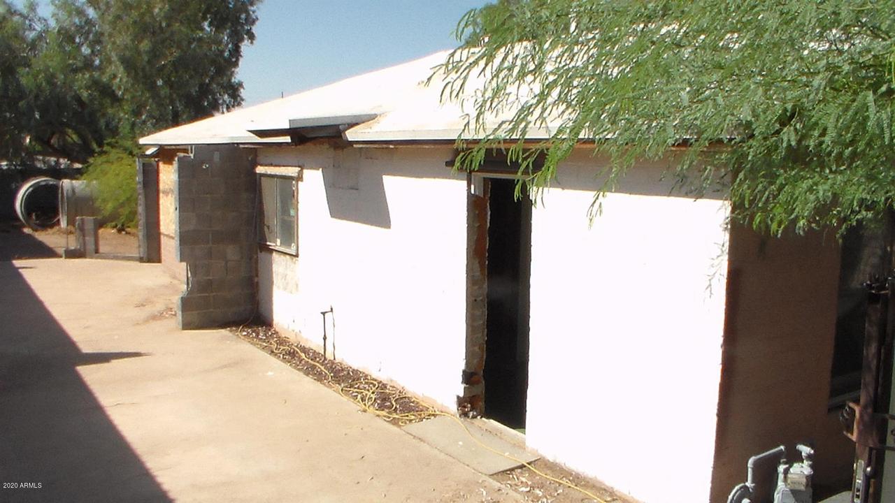 935 W Vogel Ave., Phoenix, AZ 85021