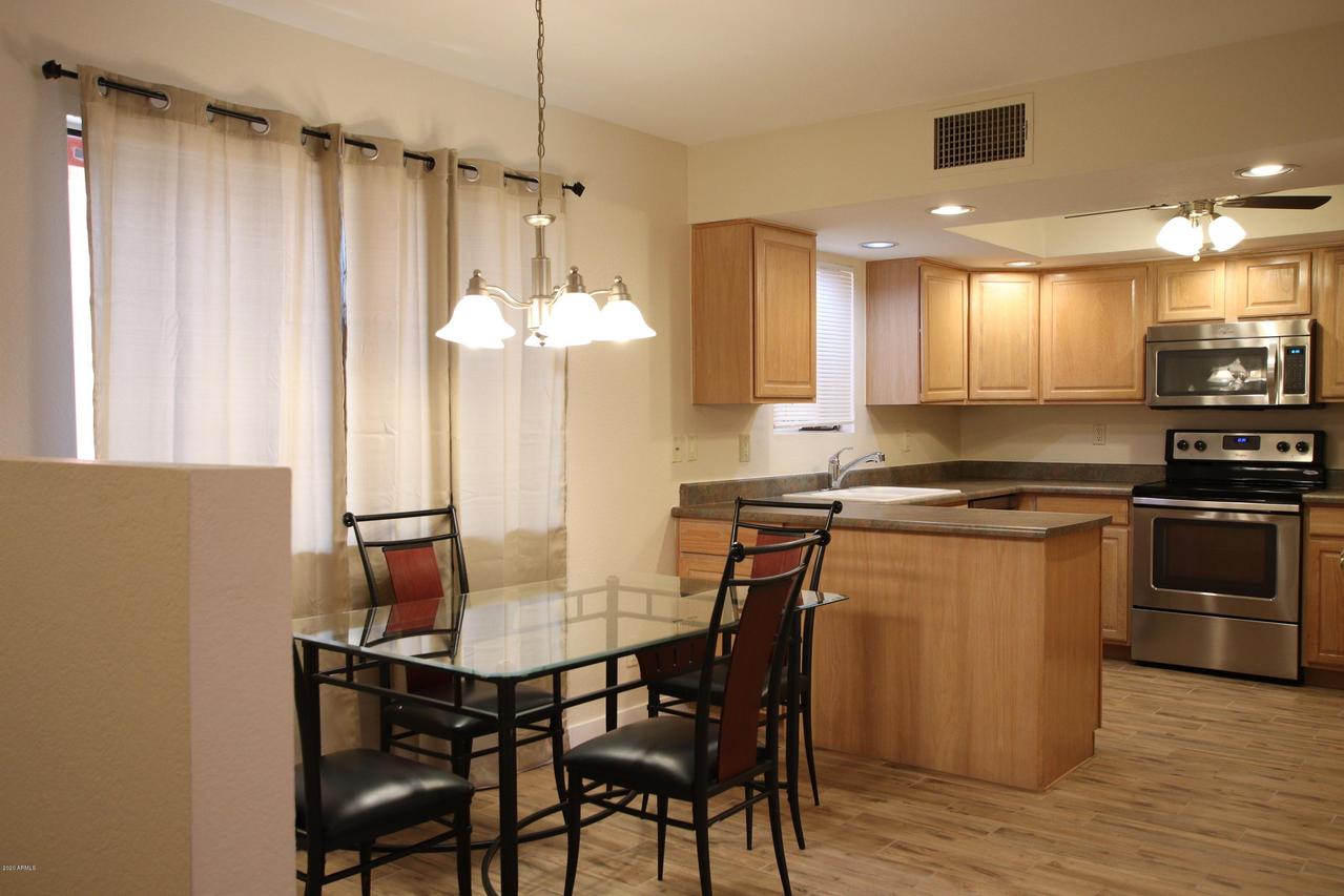 12222 N Paradise Village Pkwy. #234, Phoenix, AZ 85032