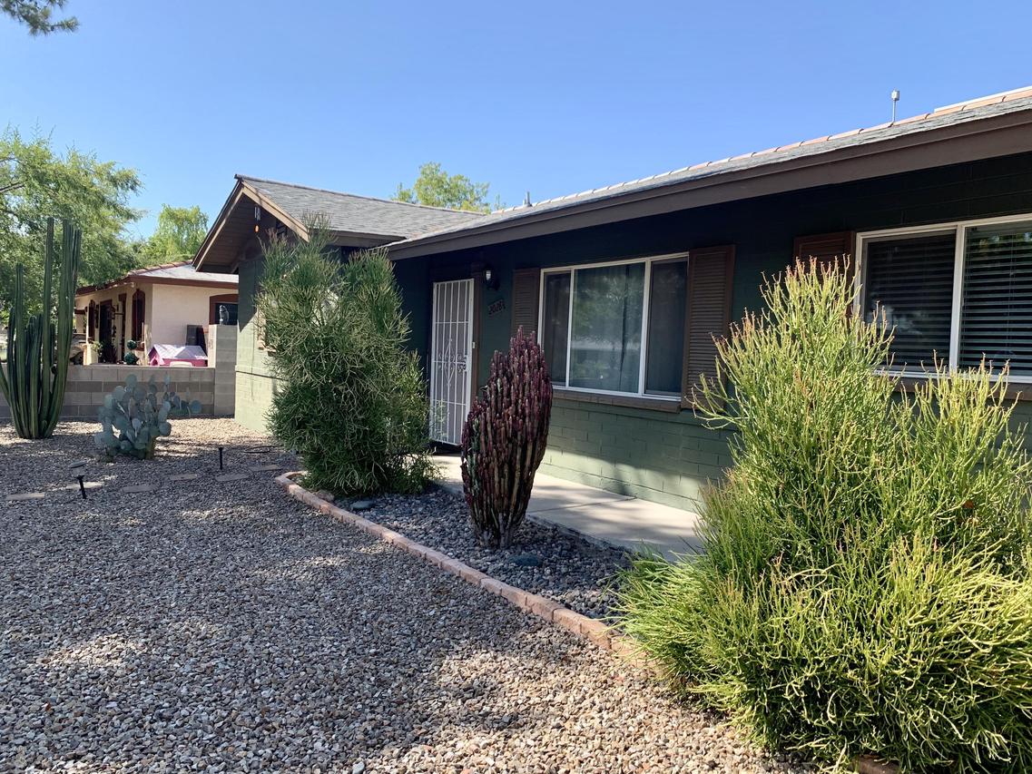 2028 E Earll Dr., Phoenix, AZ 85016