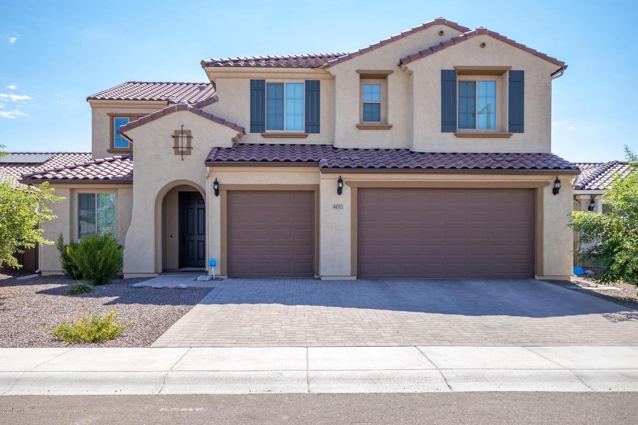 44513 N 41st Ln., New River, AZ 85087