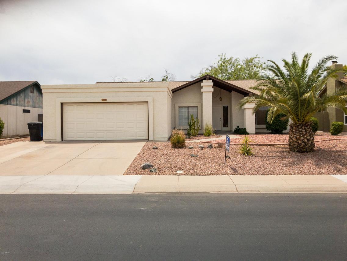 2047 W Gila Ln., Chandler, AZ 85224