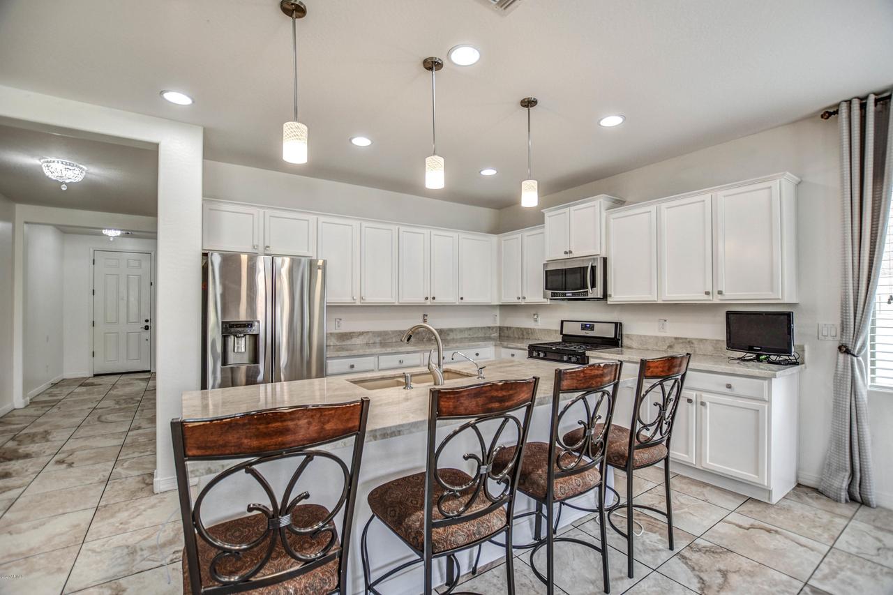 272 E Red Mesa Tr., San Tan Valley, AZ 85143