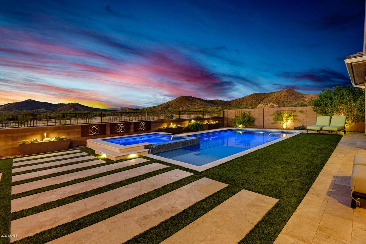 308 E Creosote Dr., Phoenix, AZ 85085