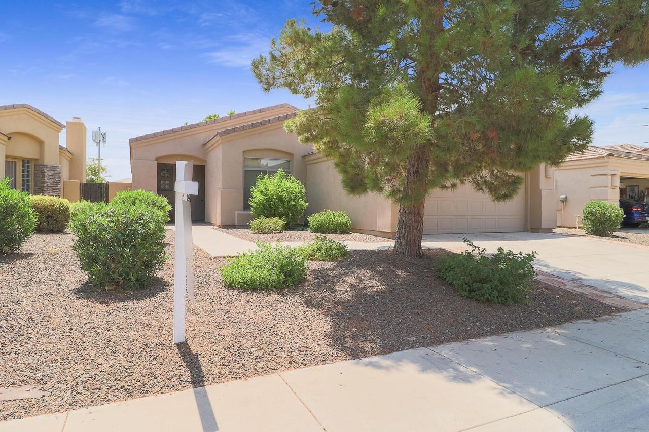 3901 E Carter Dr., Phoenix, AZ 85042