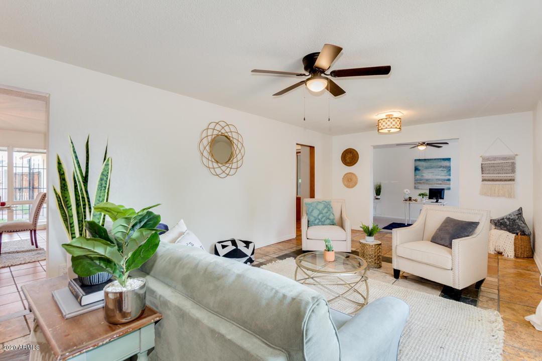 5853 W Vista Ave., Glendale, AZ 85301