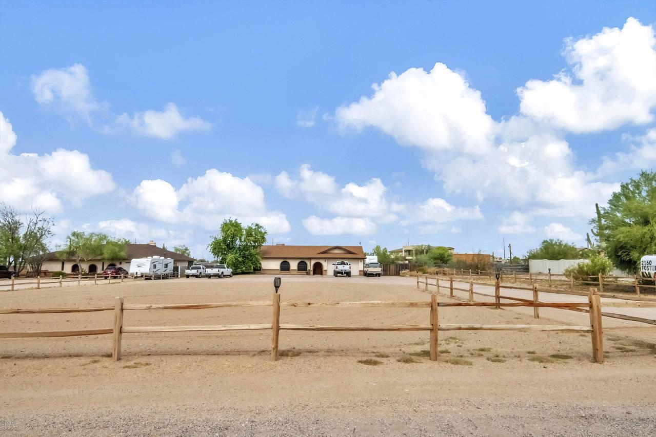 2160 N 77th Pl., Mesa, AZ 85207