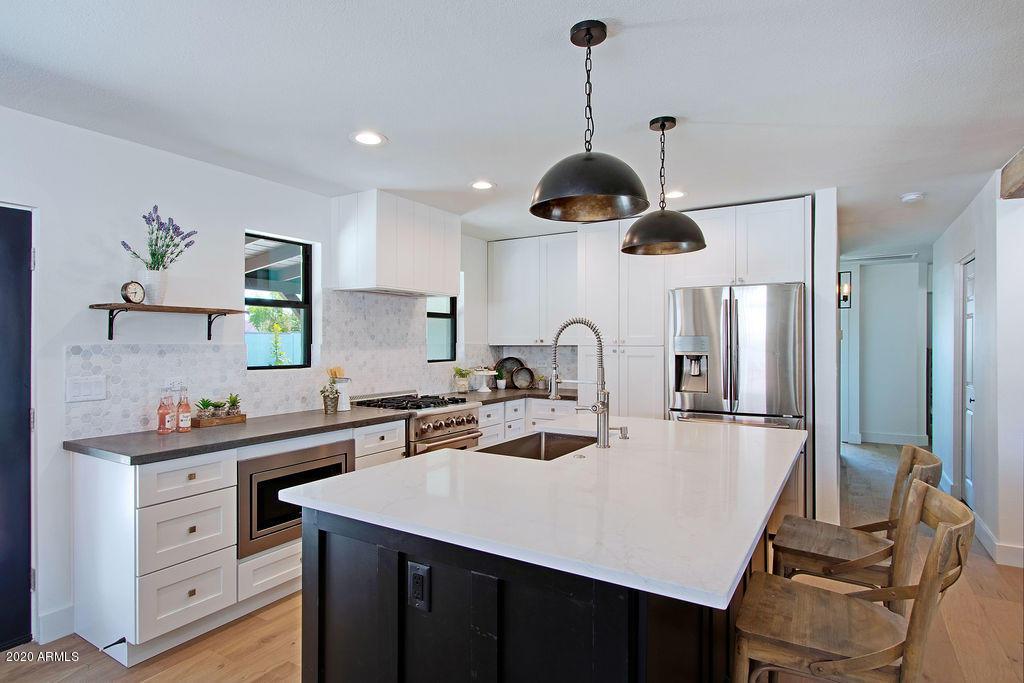 7225 E Mckinley St., Scottsdale, AZ 85257