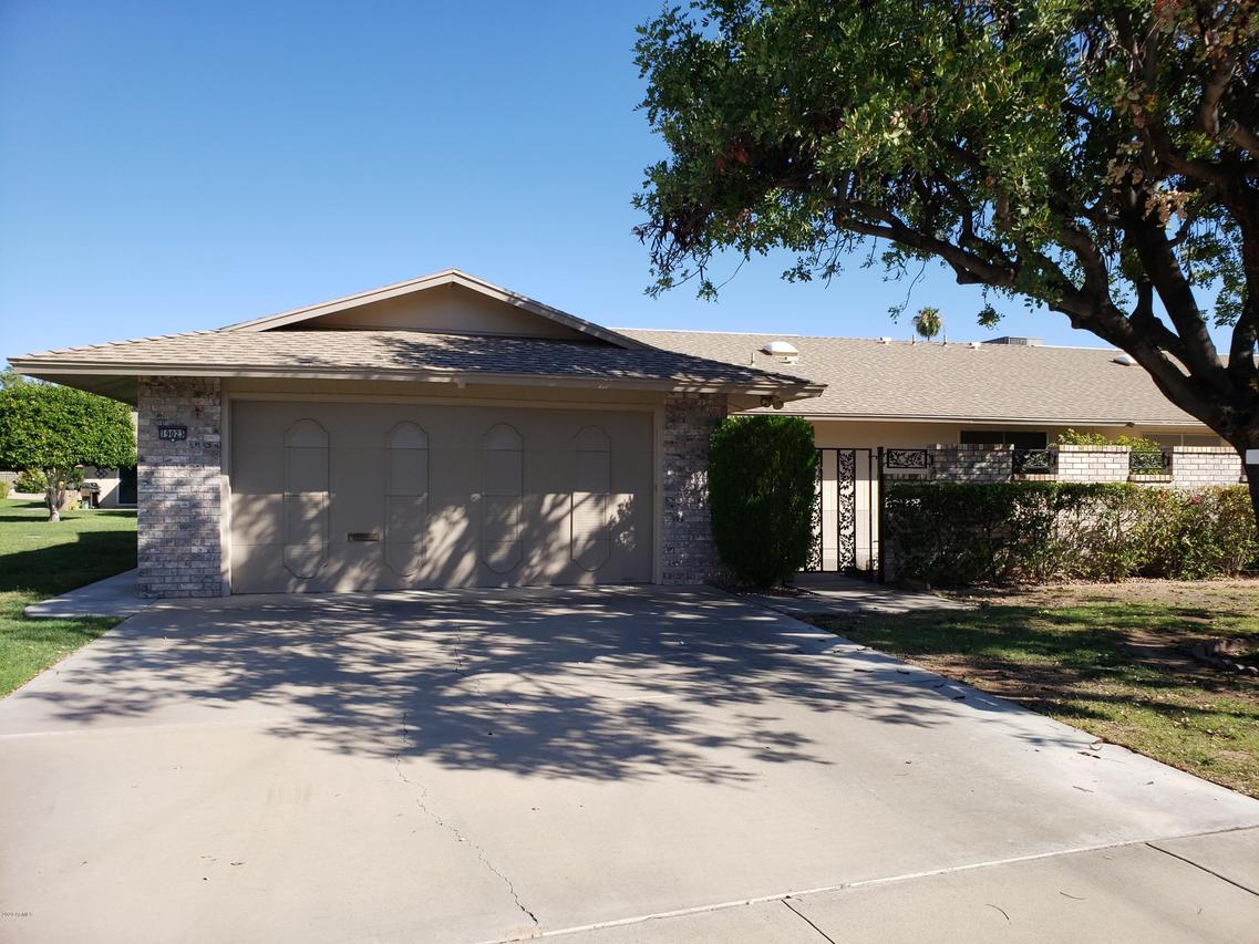 19023 N Signal Butte Cir., Sun City, AZ 85373