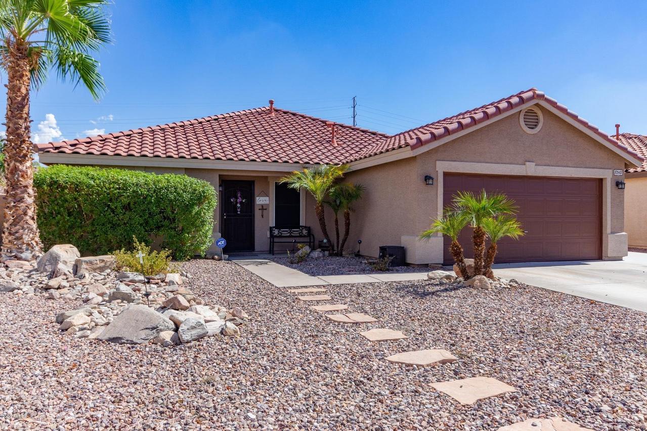 8243 E Posada Ave., Mesa, AZ 85212