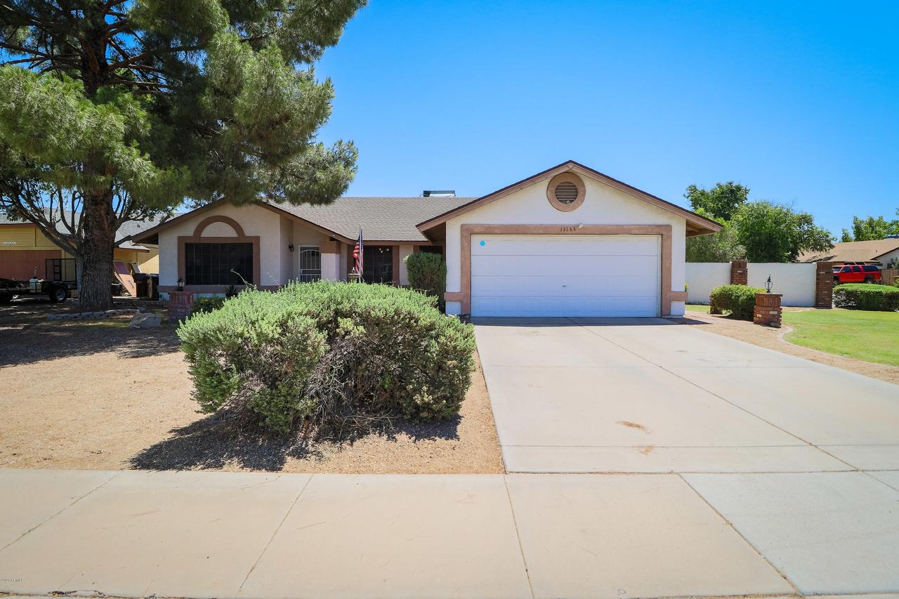 13153 N 82nd Ln., Peoria, AZ 85381