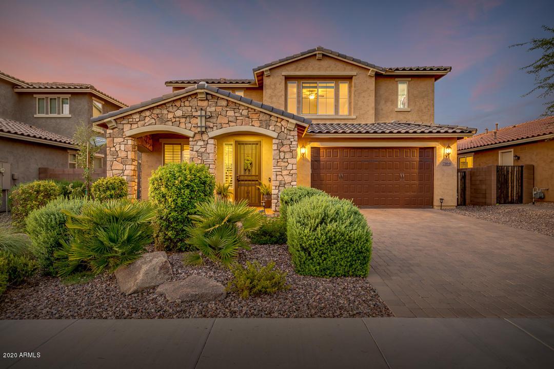 2464 E Hazeltine Way, Gilbert, AZ 85298
