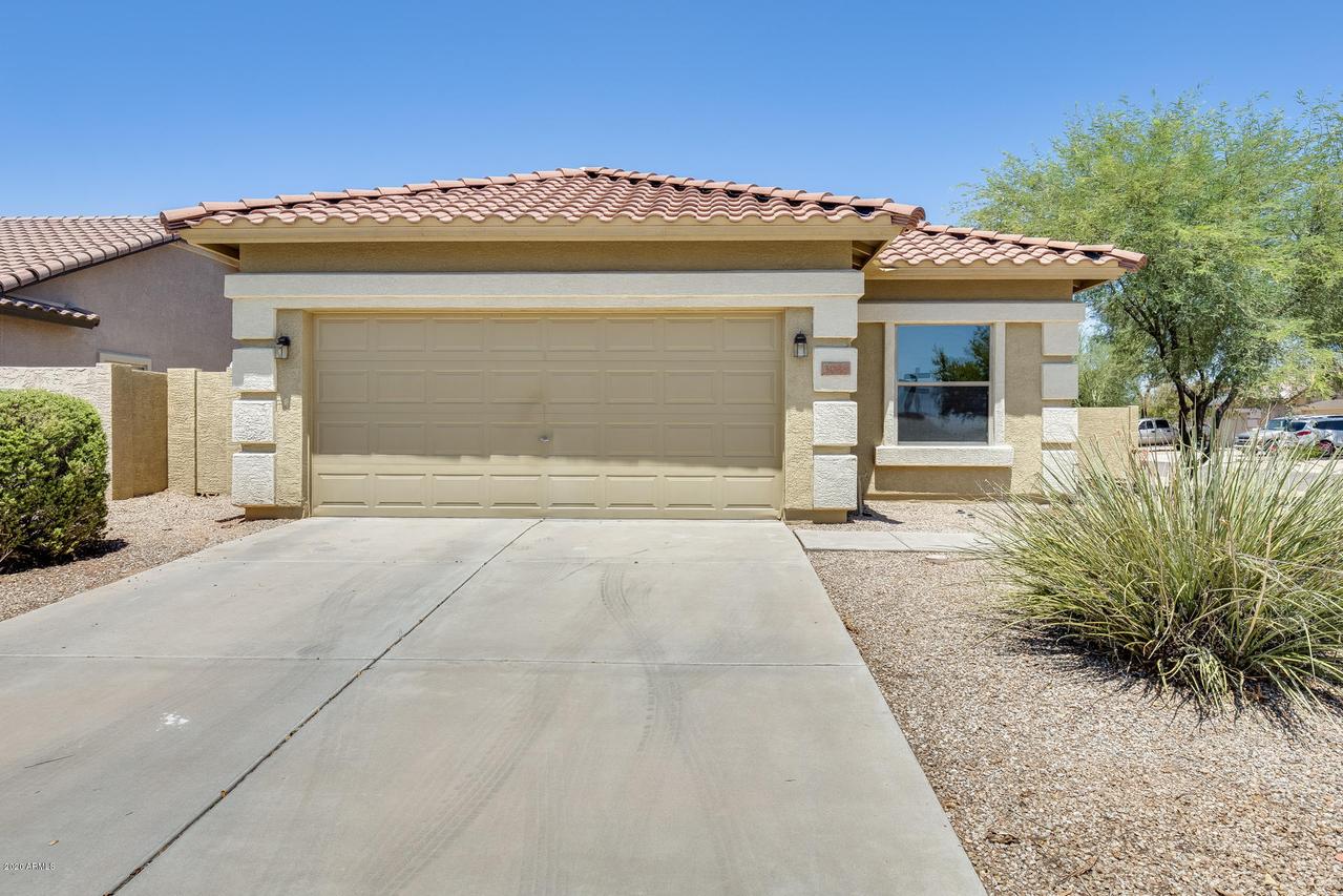 3088 E Silverbell Rd., San Tan Valley, AZ 85143