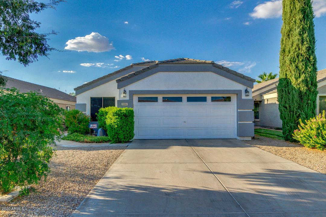 1286 E Bradstock Way, San Tan Valley, AZ 85140