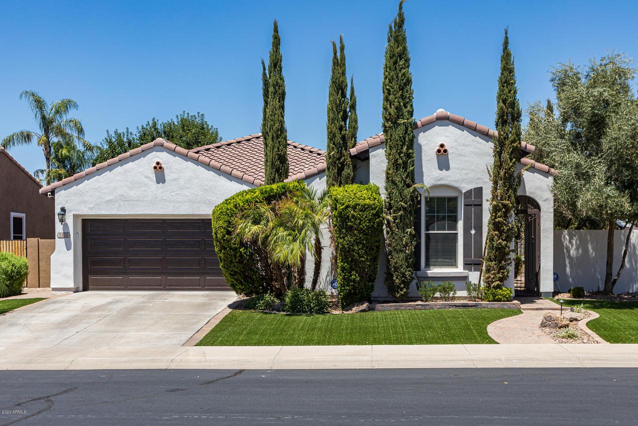 2450 E Honeysuckle Pl., Chandler, AZ 85286