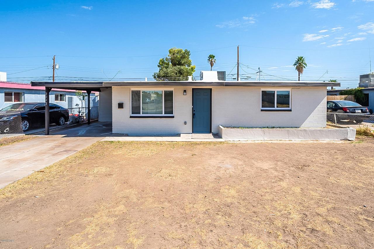 2042 E Lemon St., Tempe, AZ 85281