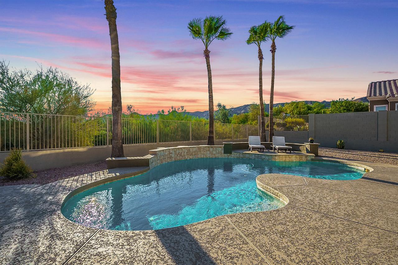 15820 S 7th Dr., Phoenix, AZ 85045