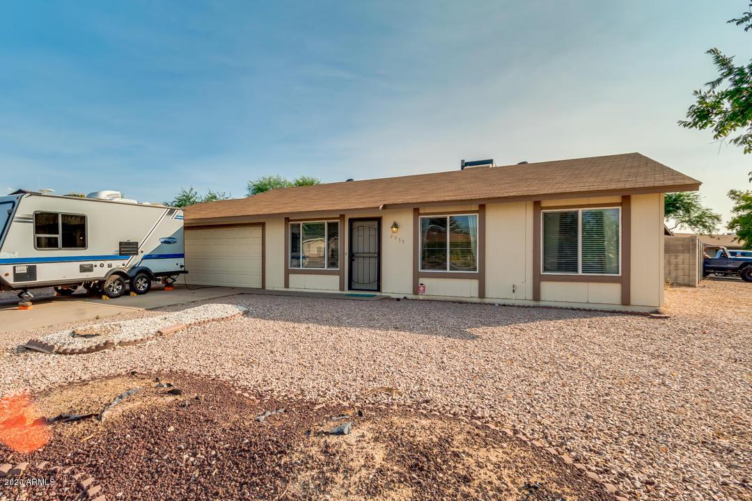 2935 E John Cabot Rd., Phoenix, AZ 85032