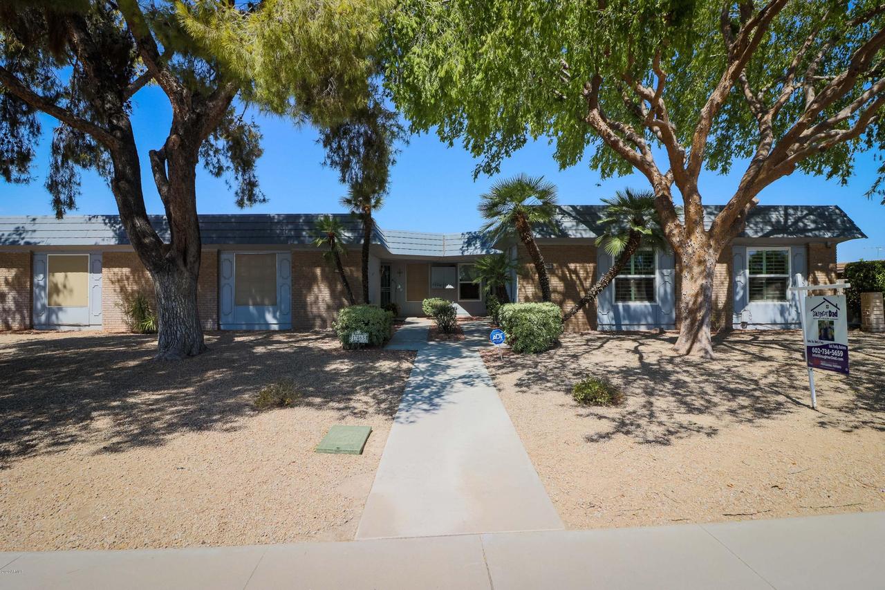17463 N 105th Ave., Sun City, AZ 85373