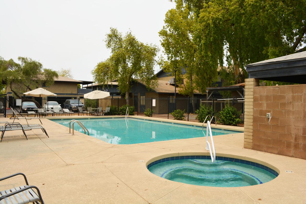 286 W Palomino Dr. #7, Chandler, AZ 85225