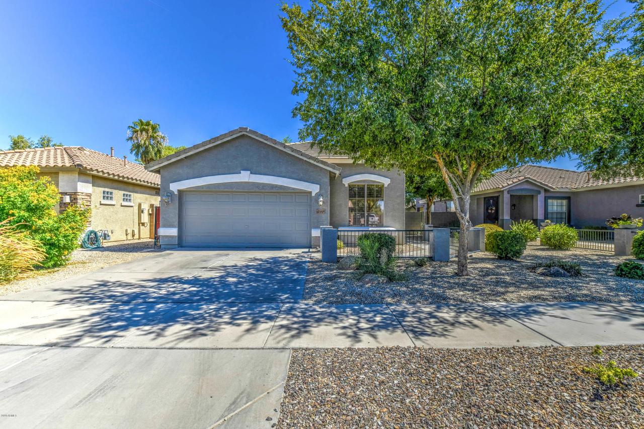 21430 E Calle De Flores Ct., Queen Creek, AZ 85142