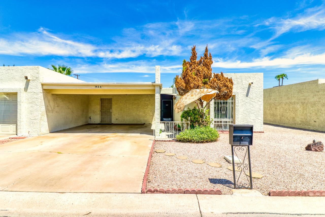 924 W Tulsa St., Chandler, AZ 85225