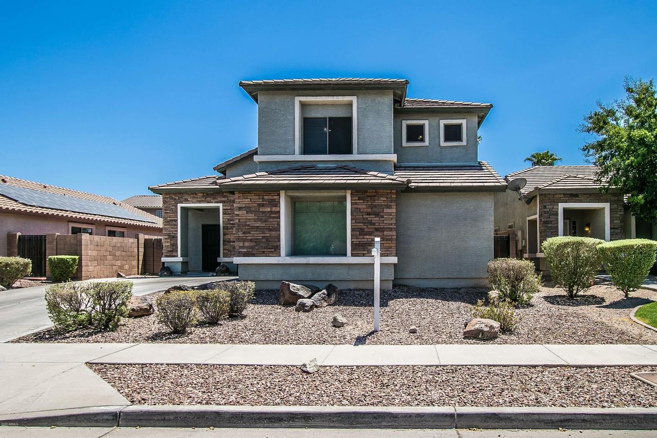 5227 W Desert Ln., Laveen, AZ 85339