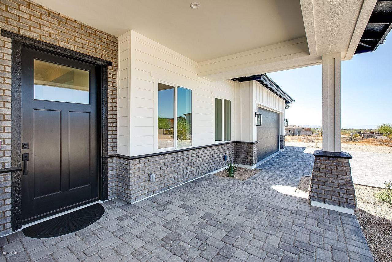 715 W Quartz Rock Rd., Phoenix, AZ 85085