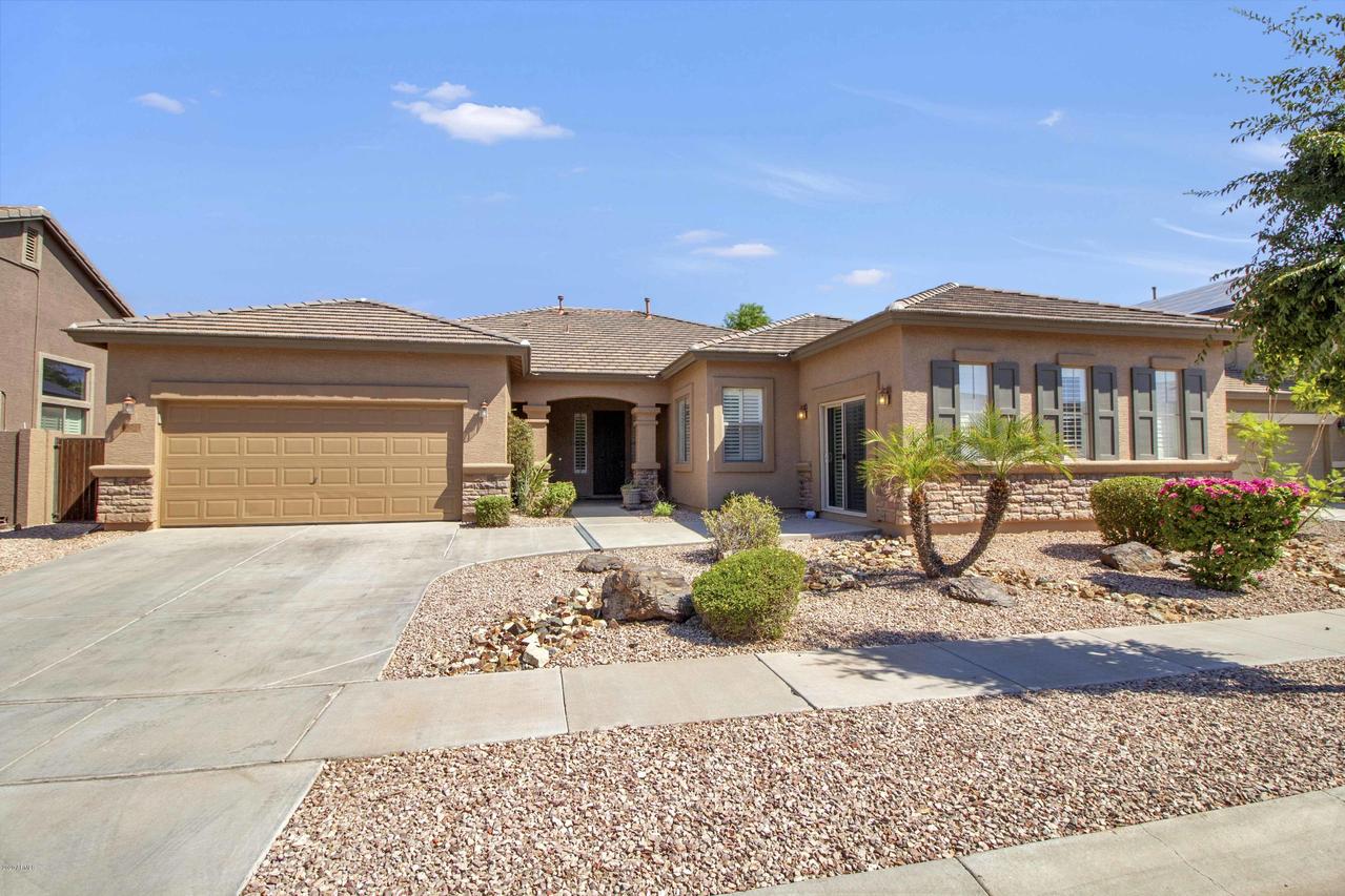 14380 W Jenan Dr., Surprise, AZ 85379