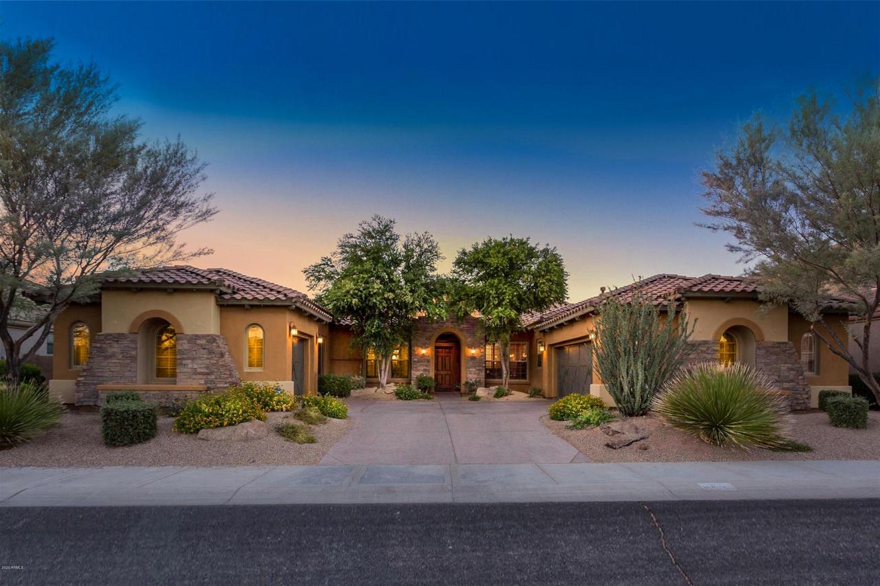 3972 E Expedition Way, Phoenix, AZ 85050