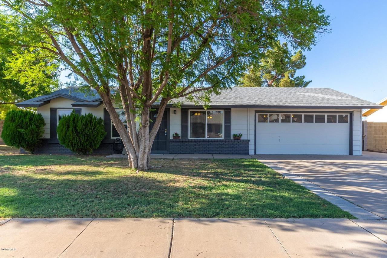 3210 E Emerald Cir., Mesa, AZ 85204