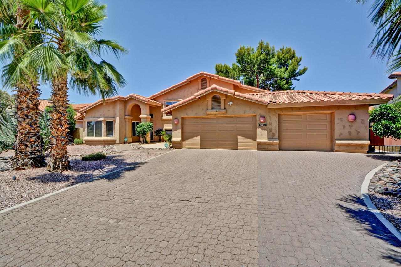 4422 E Whitney Ln., Phoenix, AZ 85032