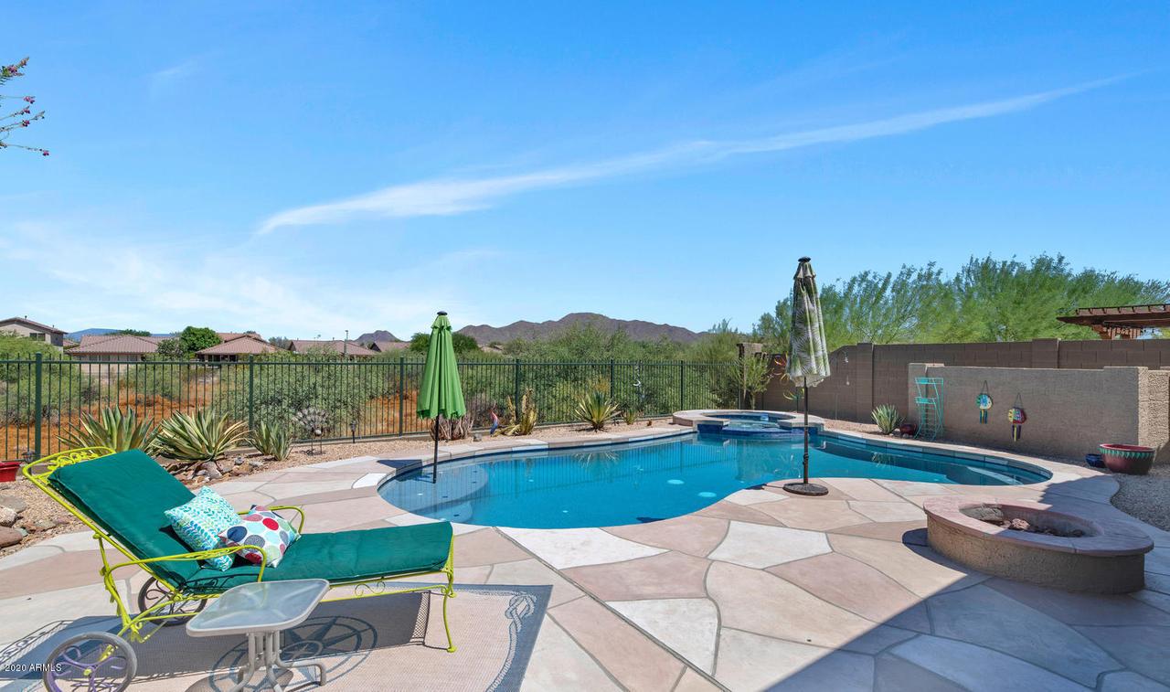2528 W Coyote Creek Dr., Anthem, AZ 85086