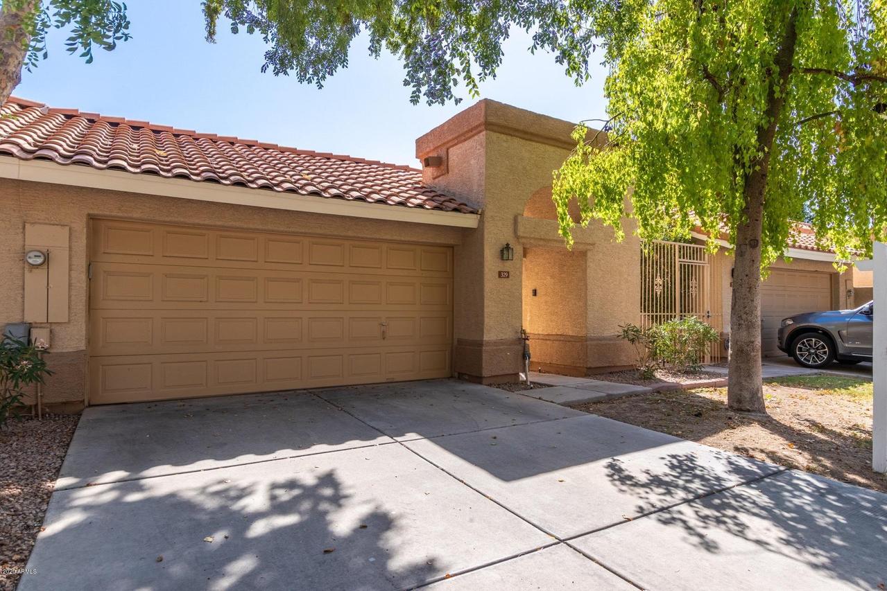 329 W Lodge Dr., Tempe, AZ 85283