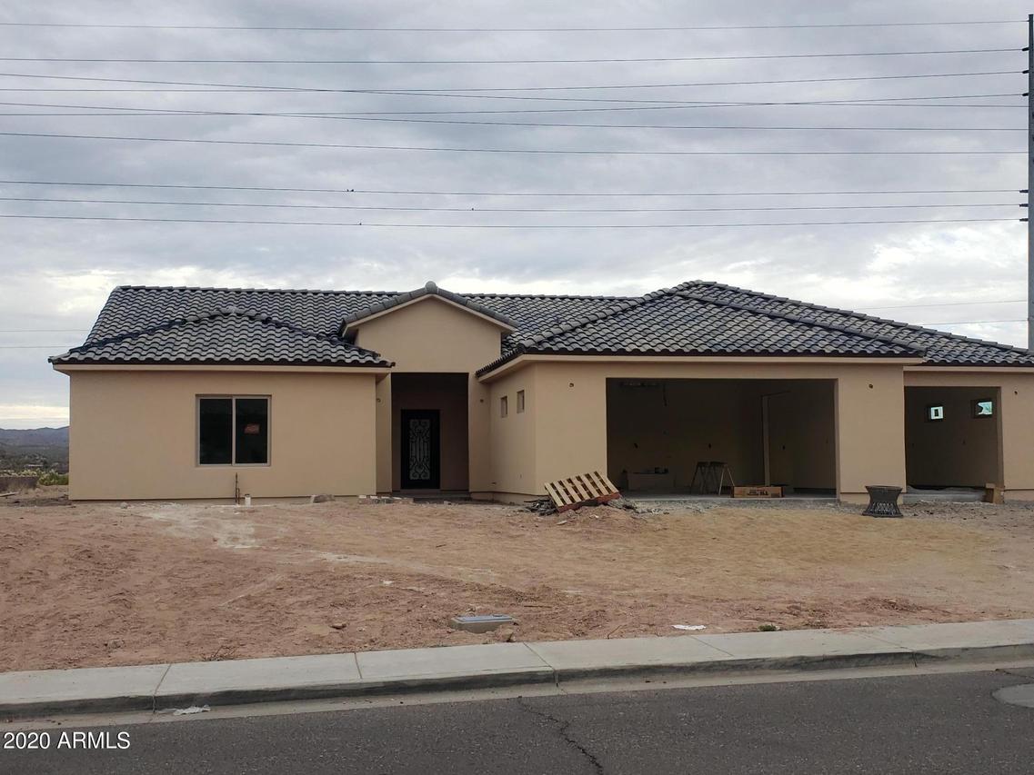 645 N Sierra Vista Dr., Wickenburg, AZ 85390