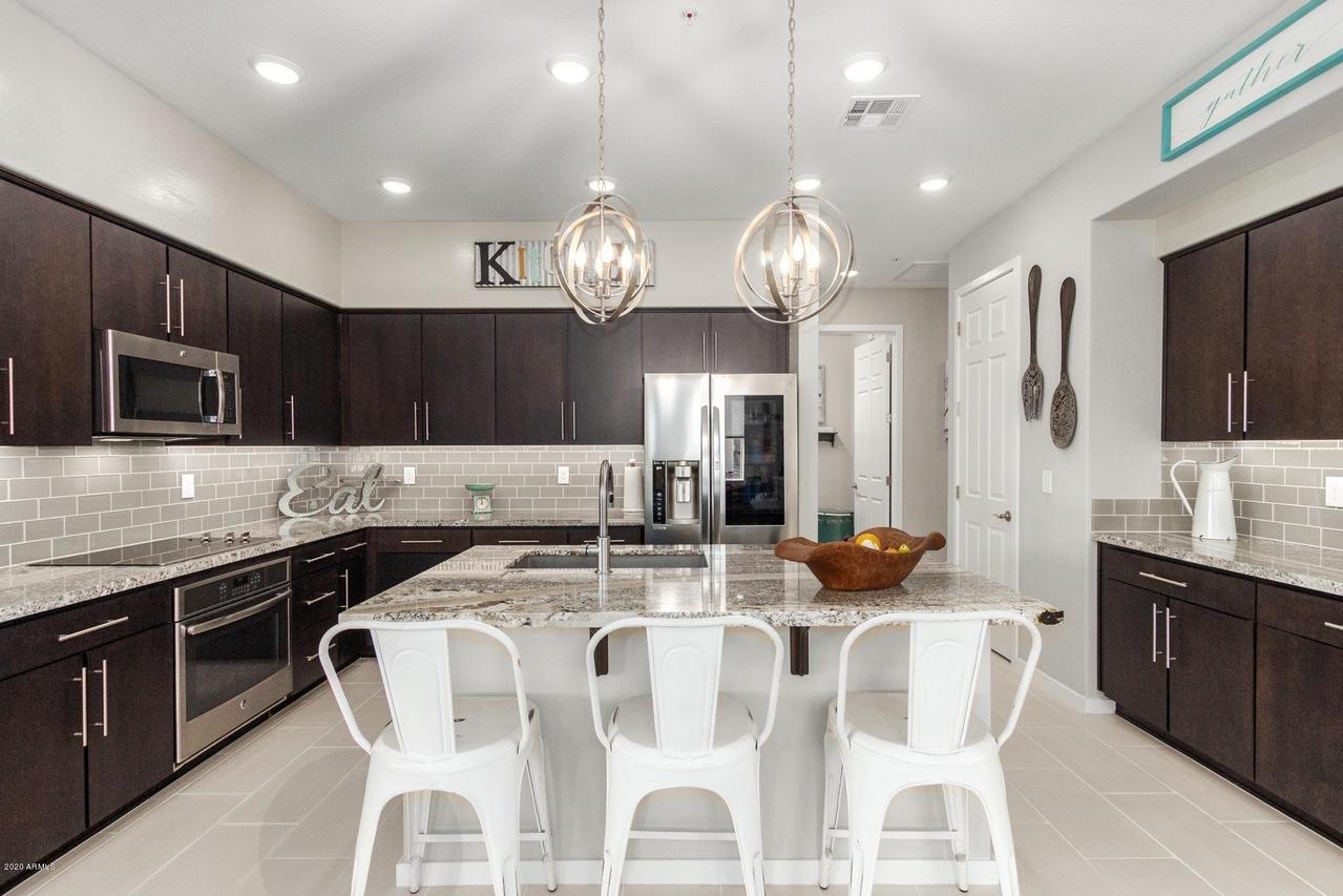 250 W Queen Creek Rd. #222, Chandler, AZ 85248