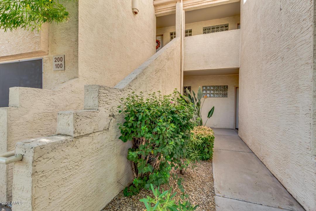 5249 E Shea Blvd. #100, Scottsdale, AZ 85254