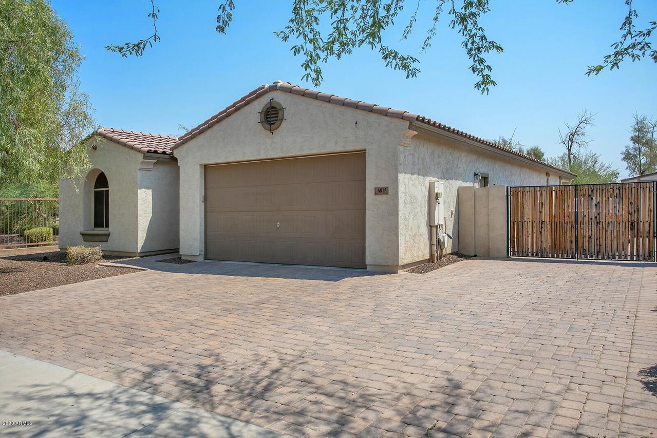 6815 S 19th Ln., Phoenix, AZ 85041